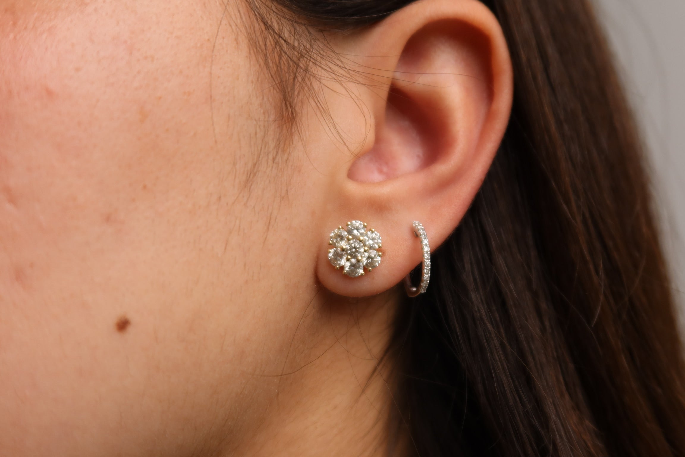Daisy Studs