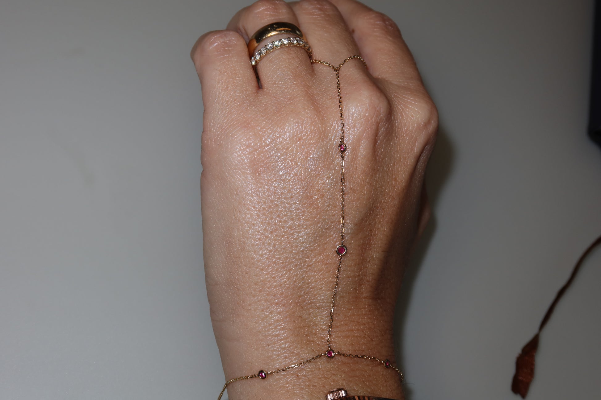 Ruby Handchain