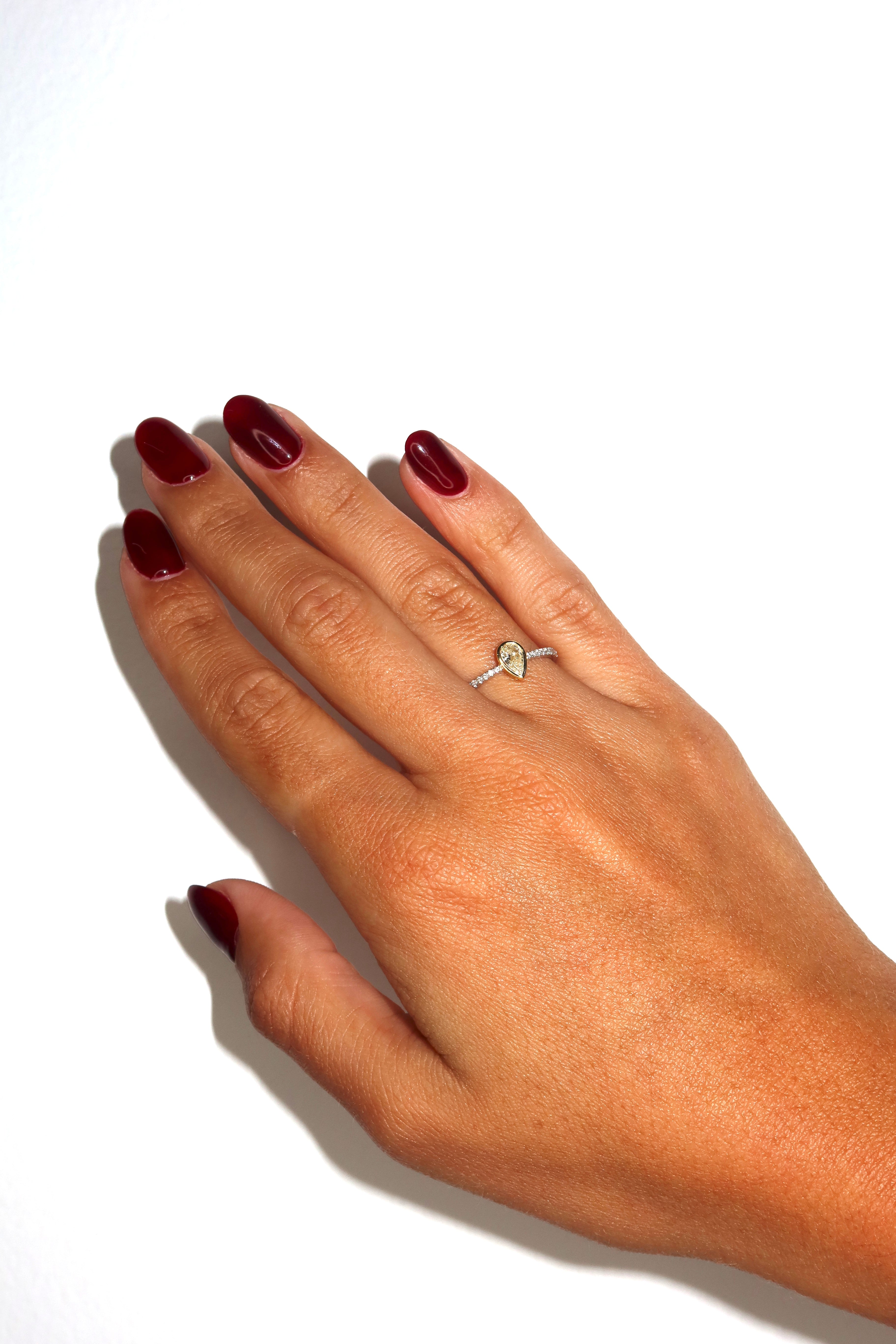 Pear Light Ring