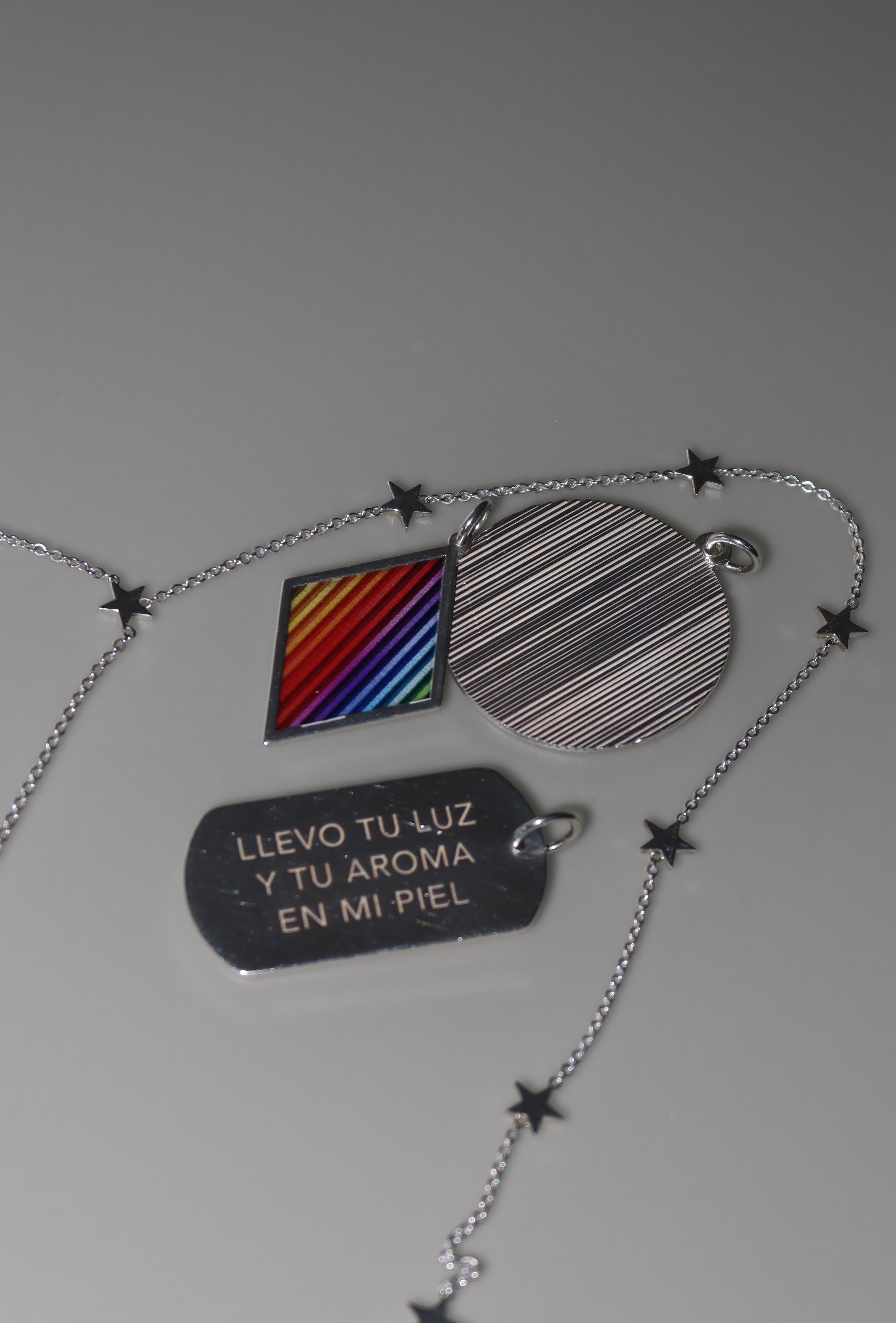 Cruz Diez Charm