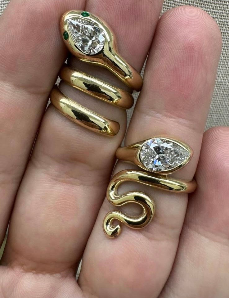 Emerald Snake Ring